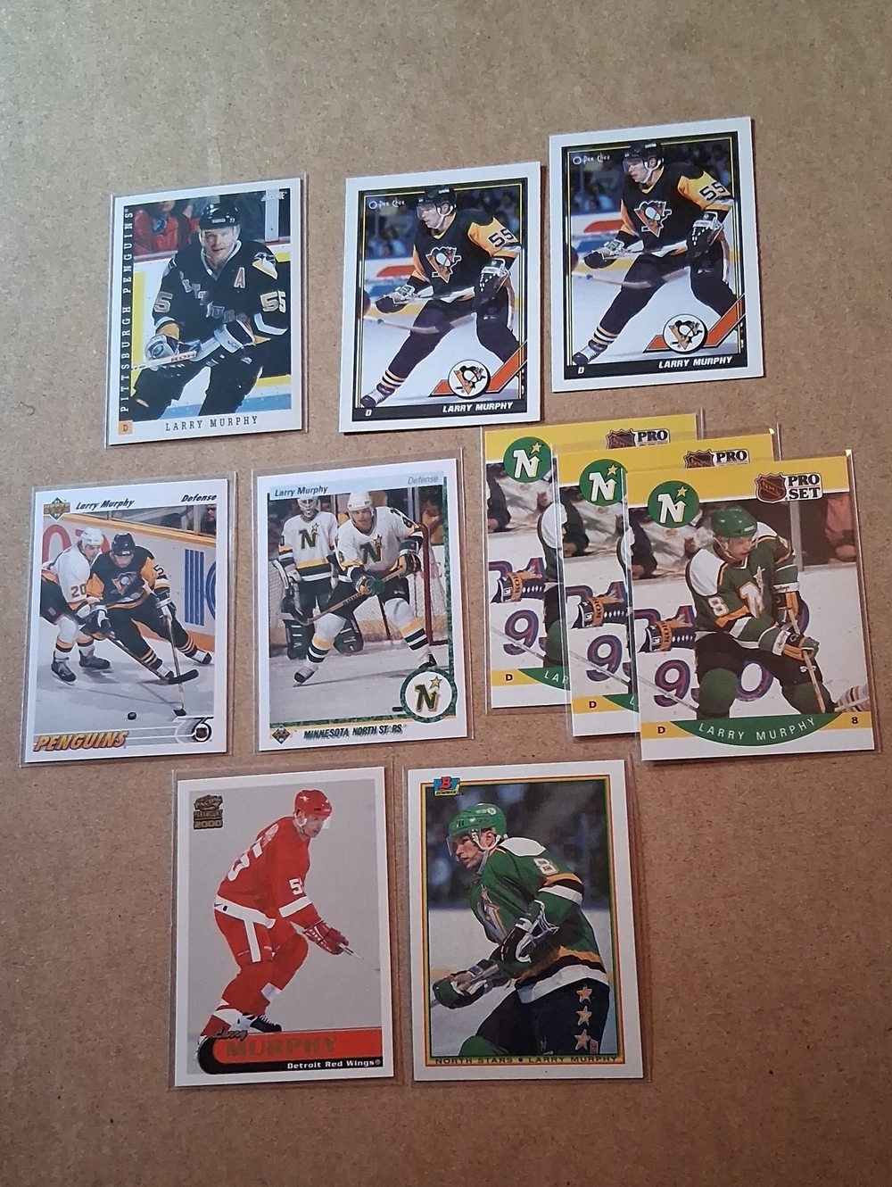 Lot of Larry Murphy Hockey Cards - Multiple Team Colors
